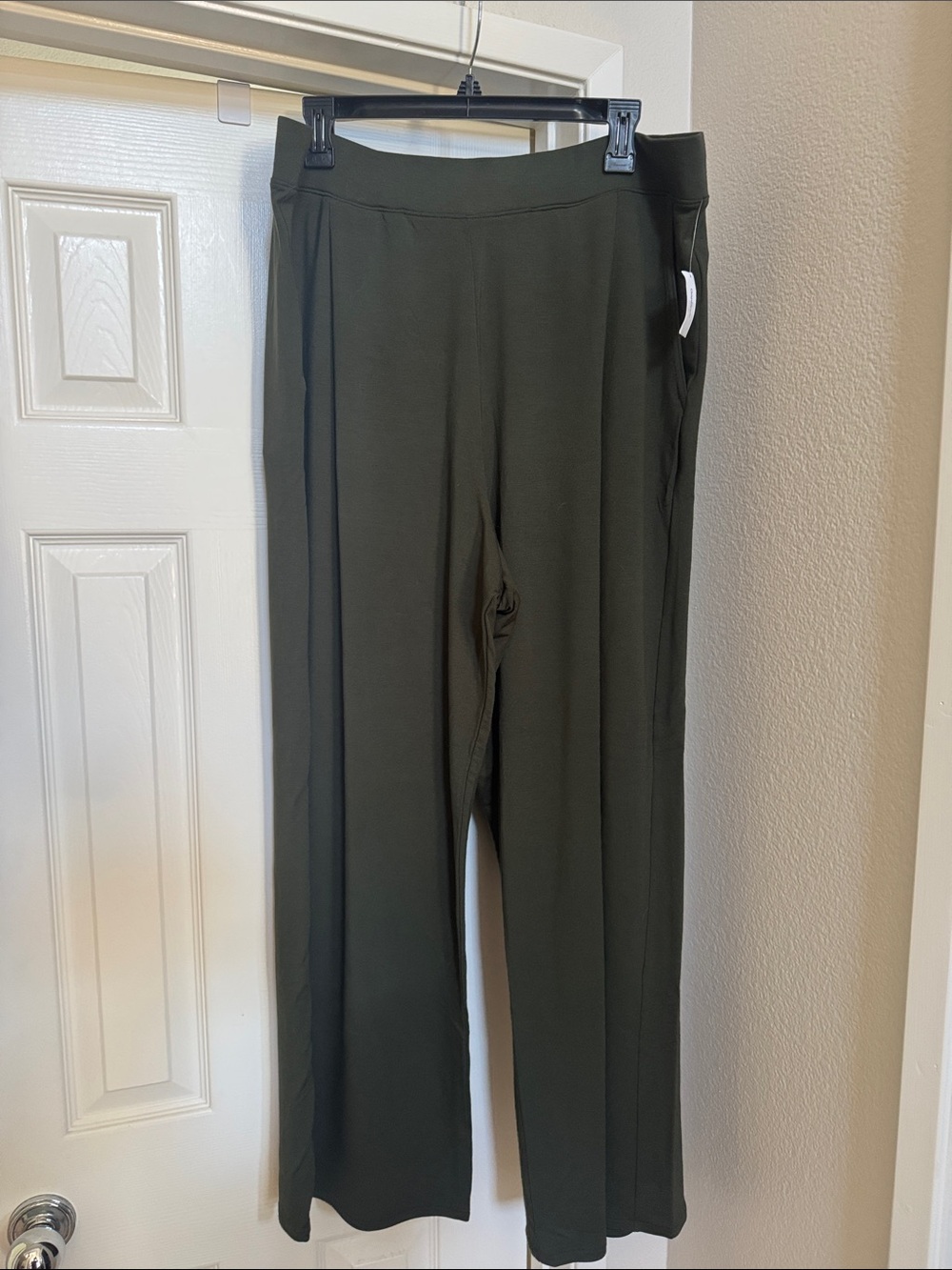 Gap Body Women's Olive Wide-Leg Pull-On Pants